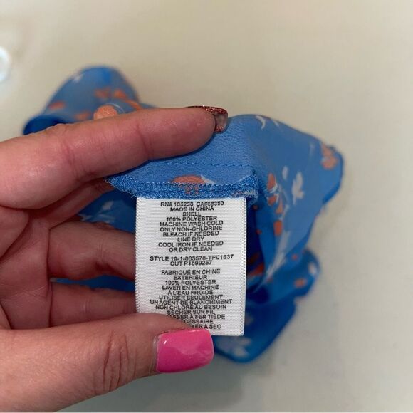 Joie Erla Cornflower Blue Sleeveless Top Blouse XS - Picture 3 of 3